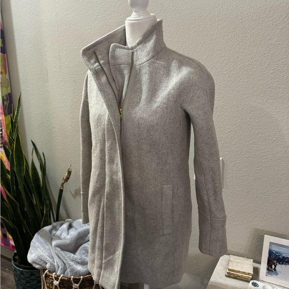 J. Crew Wool Blend Heather Grey Collar Coat size 0! - Picture 4 of 4